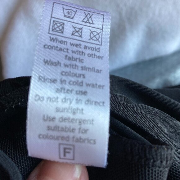 Black One piece bathing suit /waist forming gold ring detail on strap size 16-XL - Picture 7 of 7